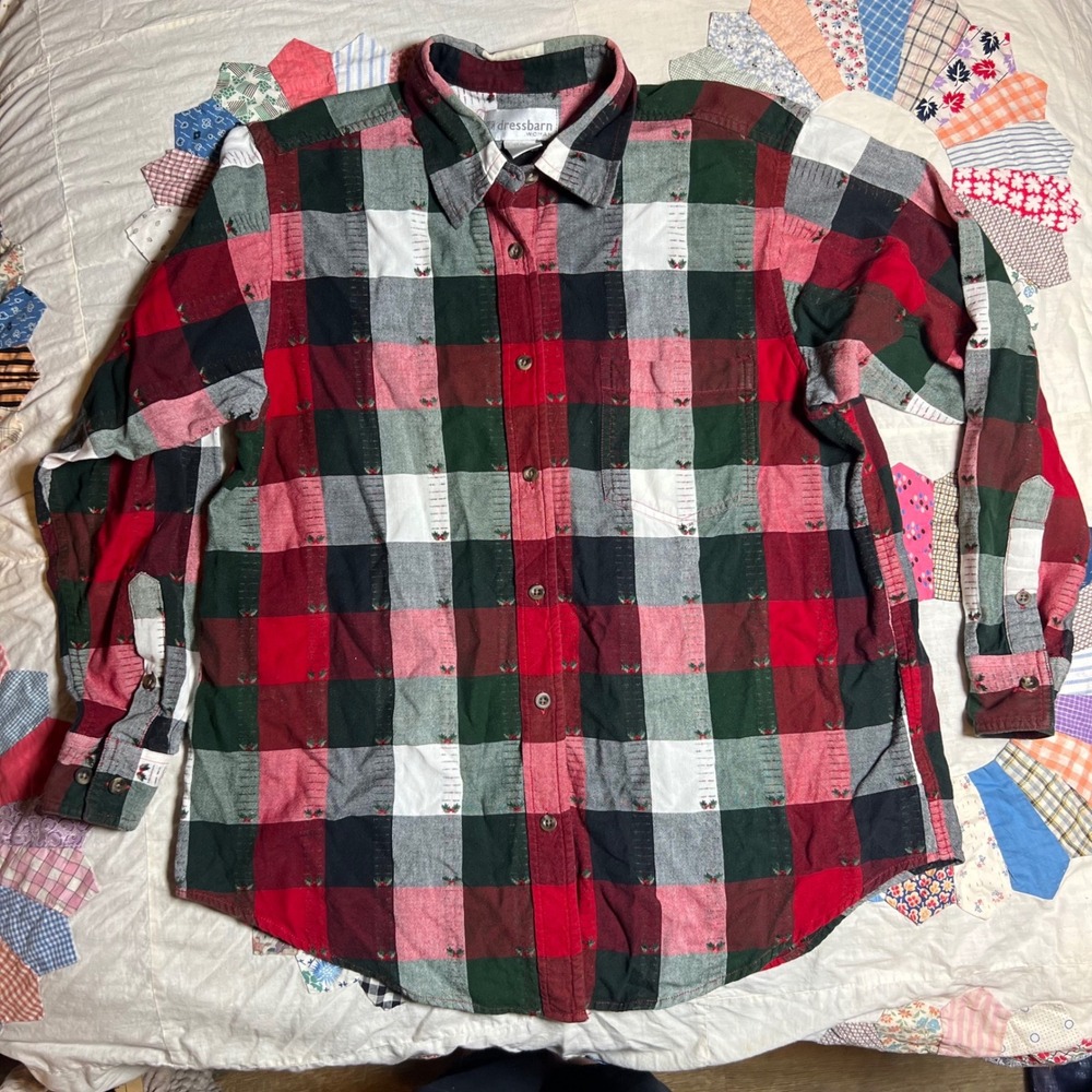 Dressbarn‎ Woman Red Green Plaid Holly Embroidered Button Down Shirt Size 14/16